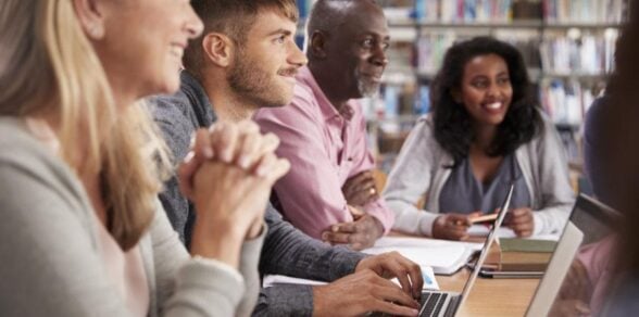 INCLUSIVE WORKPLACES: A GUIDE FOR HR TEAMS