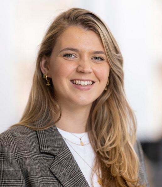 A photo of employee Jess Campbell