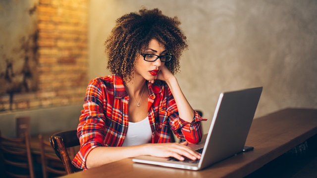jobseeker looking for jobs on laptop