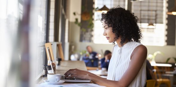 EMPLOIS DANS LE SOUTIEN AUX ENTREPRISES