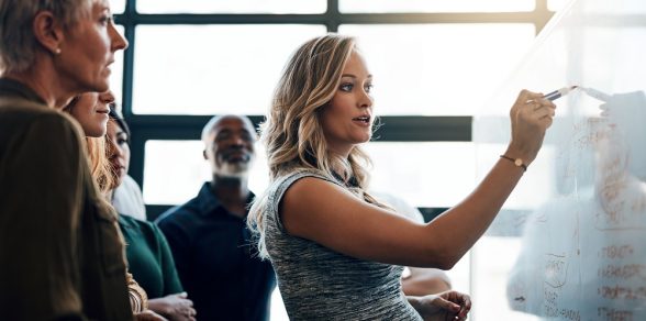 LES SECTEURS D'ACTIVITÉ POUR LESQUELS NOUS RECRUTONS