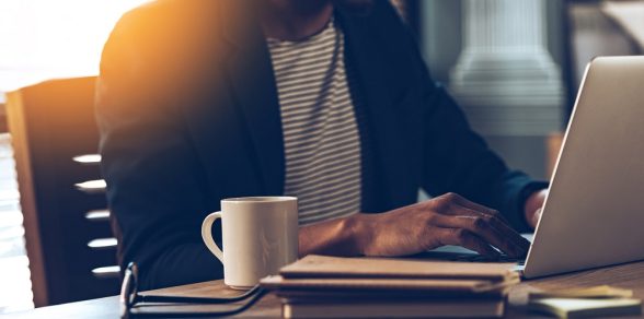 EMBAUCHER DES INGÉNIEURS EN LOGICIELS ET DES DÉVELOPPEURS